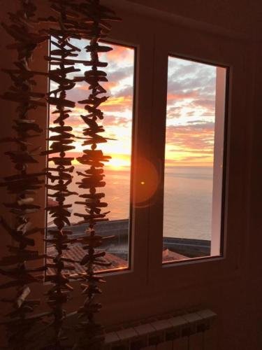 atardecer_desde_la_ventana